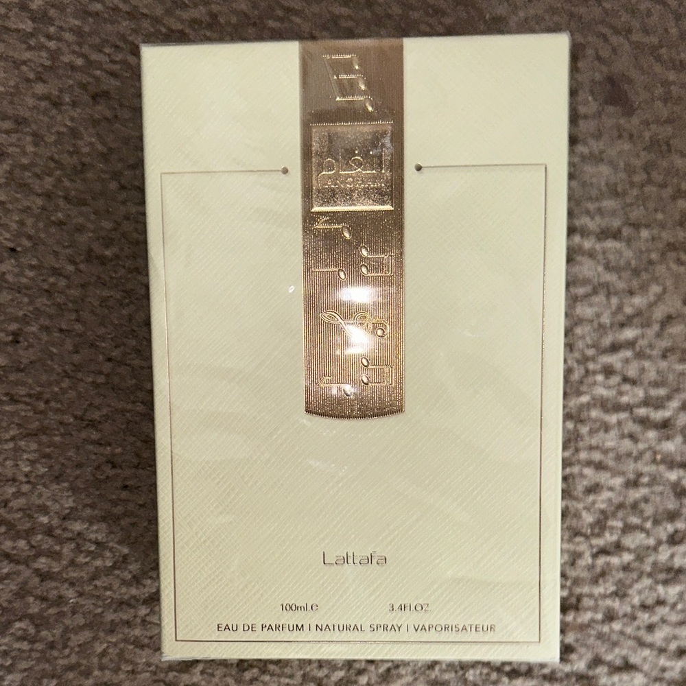 Lattafa Eau de Parfum - Gold and Cream